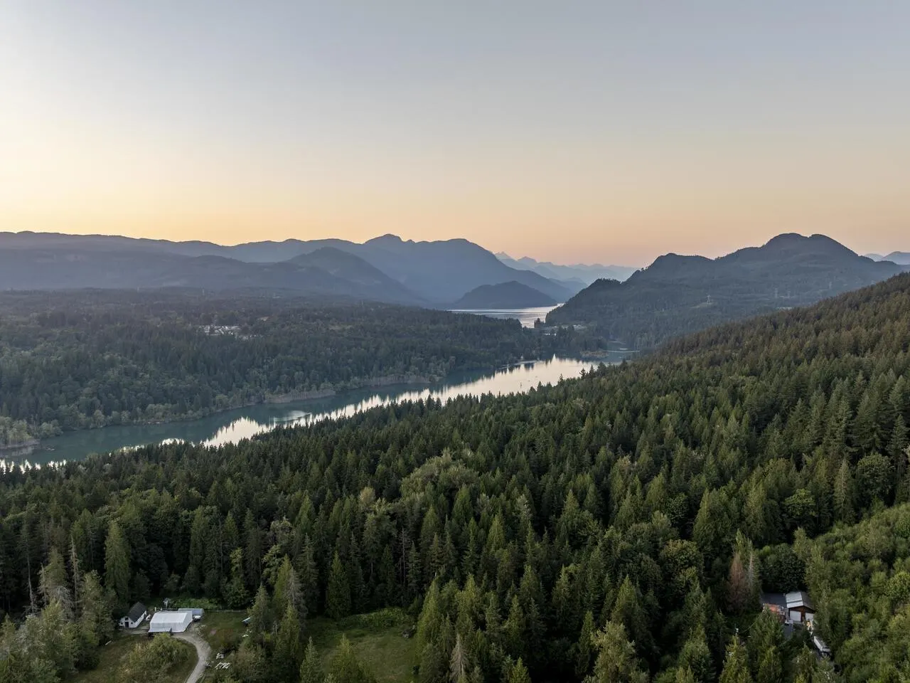 11038 GREENWOOD DRIVE