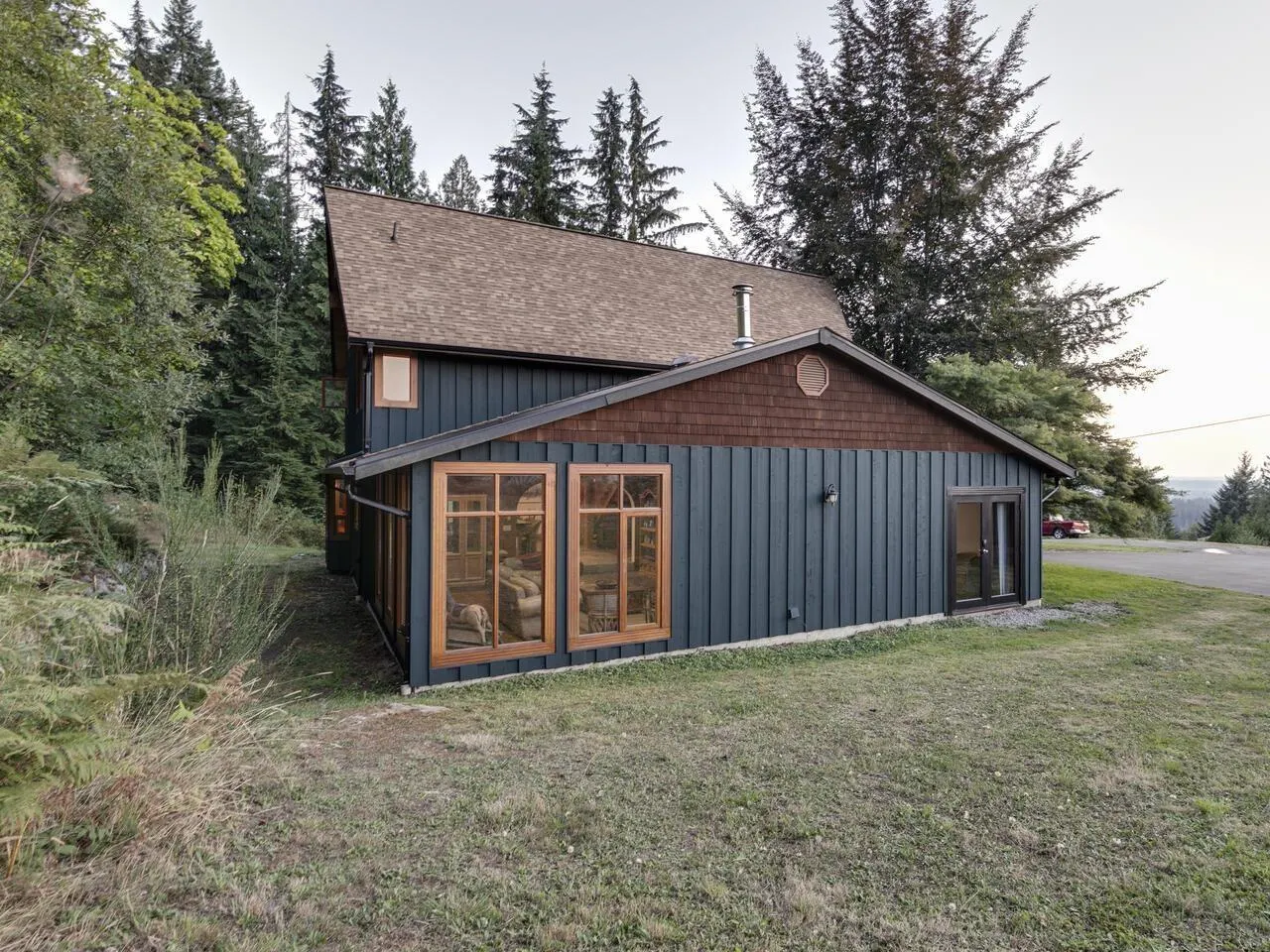 11038 GREENWOOD DRIVE