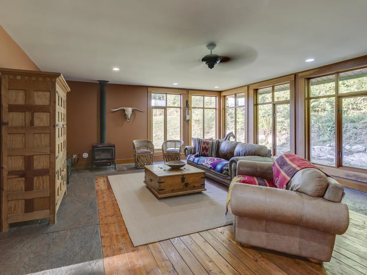 11038 GREENWOOD DRIVE