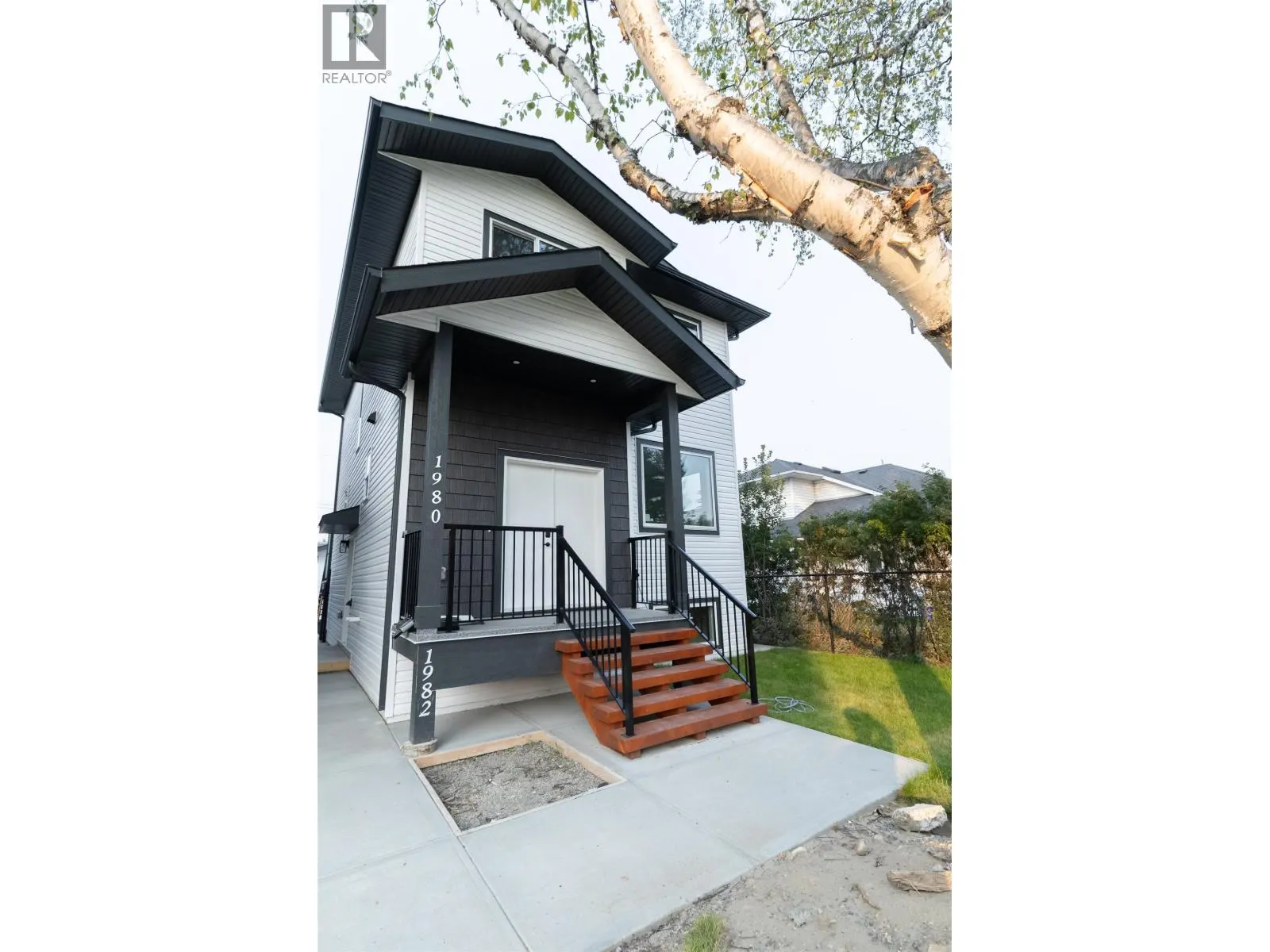 1980 12TH AVENUE
