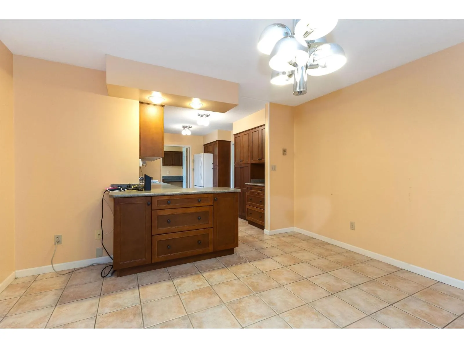 2241 BEVAN CRESCENT