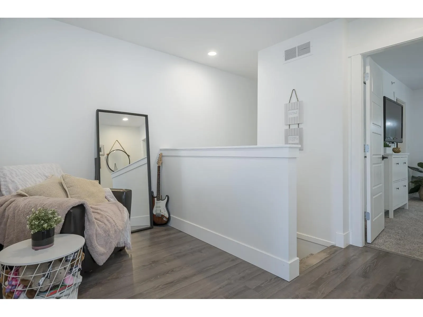 21080 80 AVENUE