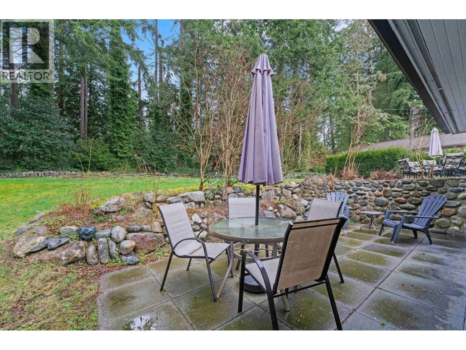 385 STEVENS DRIVE