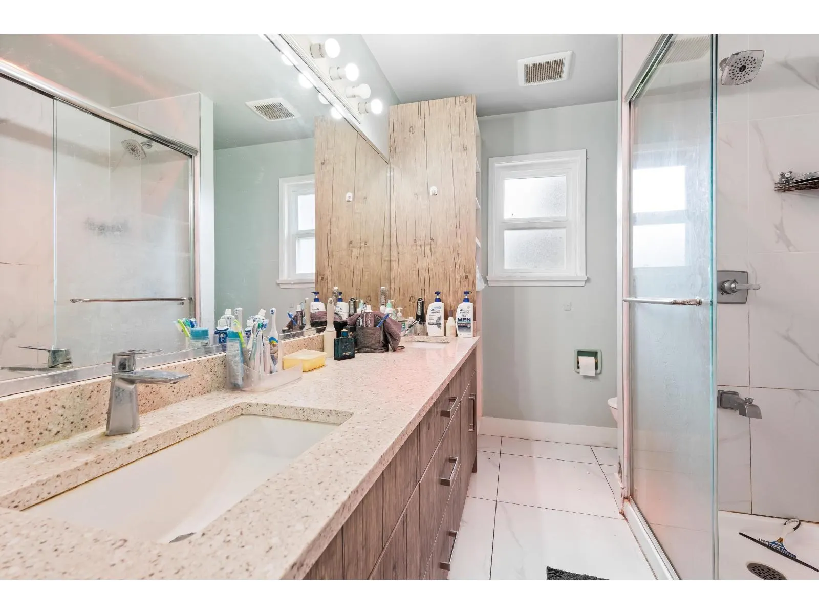 2519 MAGNOLIA CRESCENT