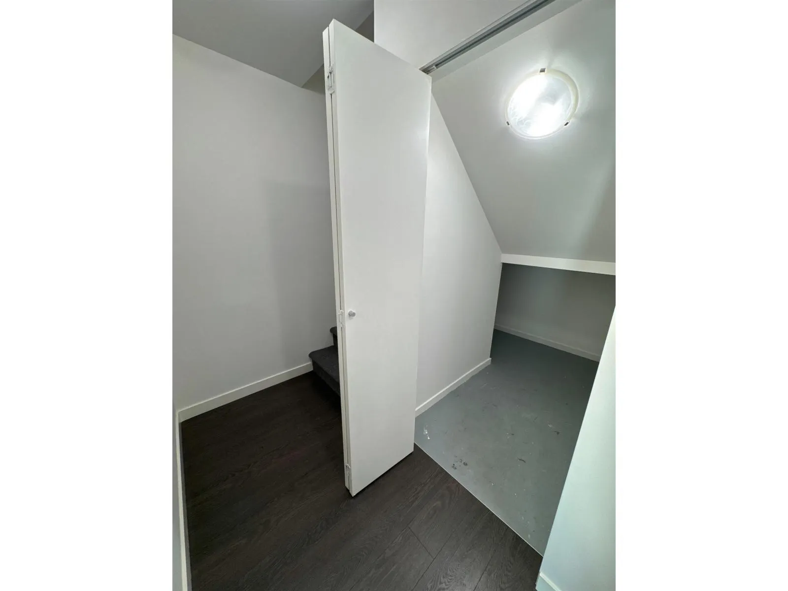 103 10688 140 STREET