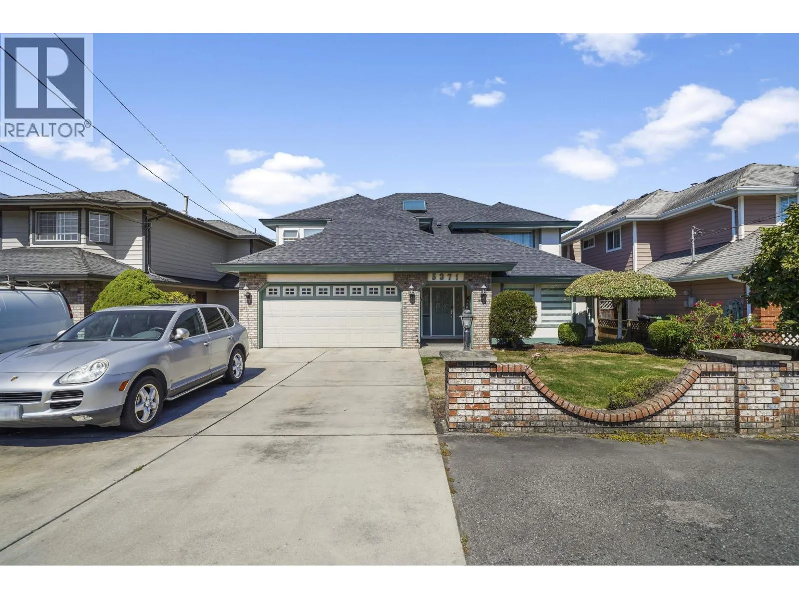5371 MAPLE ROAD
