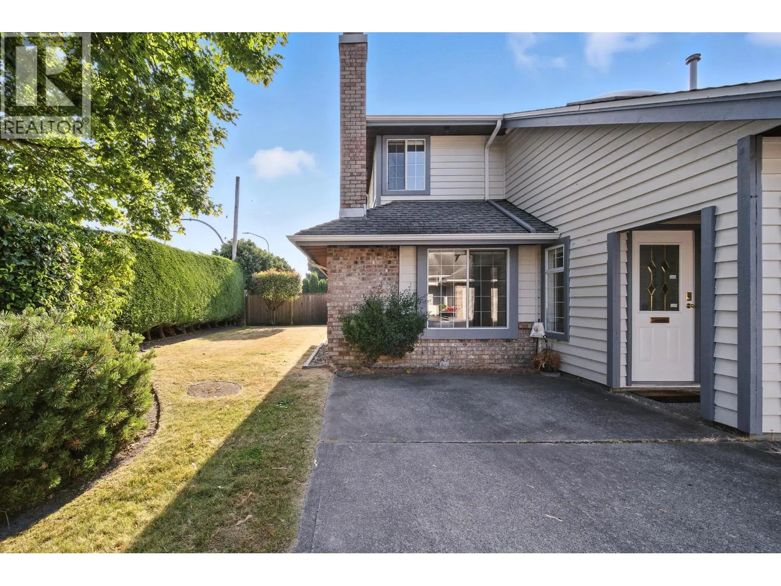 1 4411 WILLIAMS ROAD