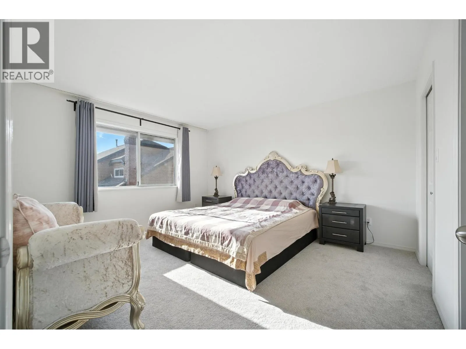 1 4411 WILLIAMS ROAD