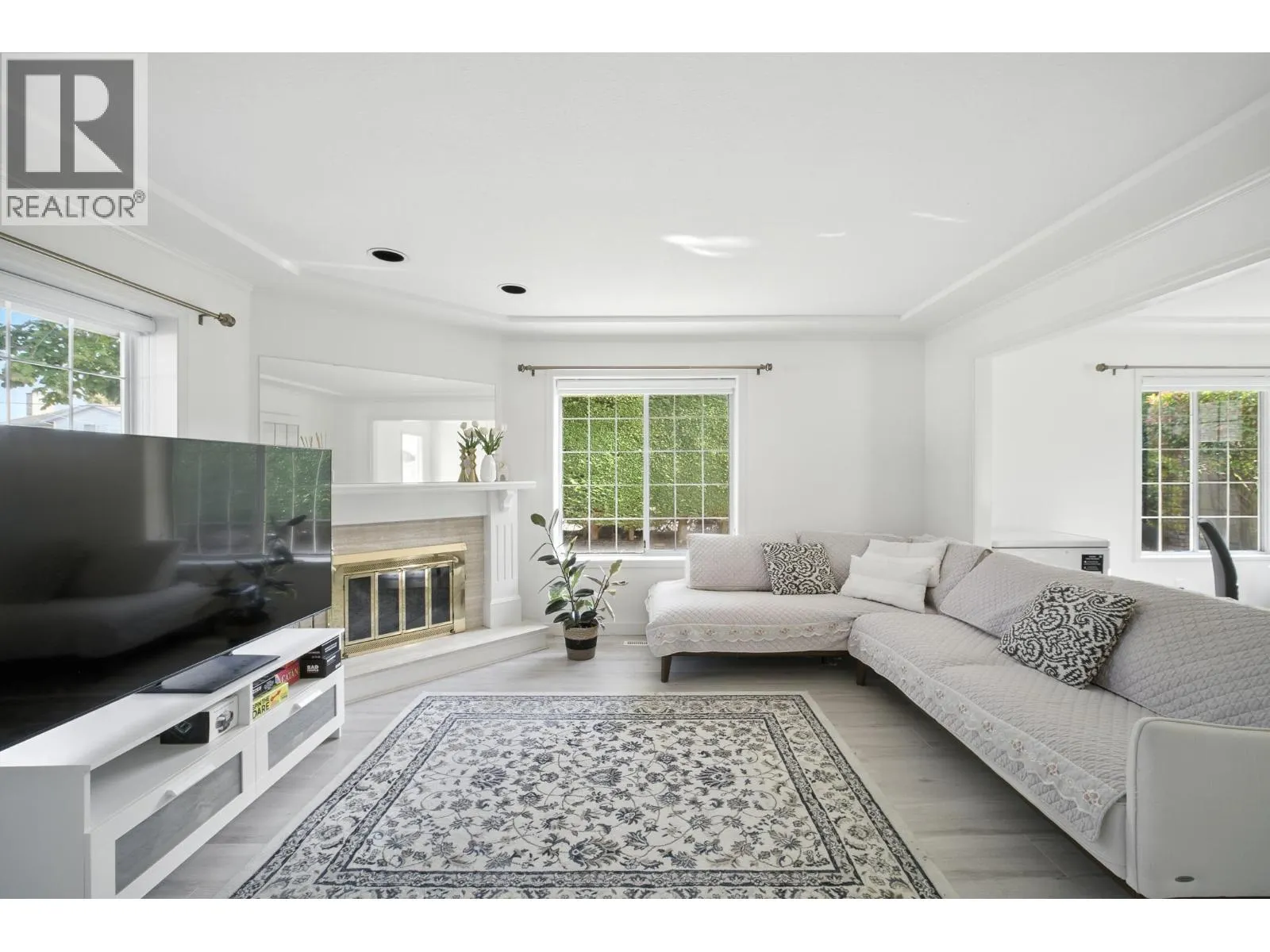 1 4411 WILLIAMS ROAD