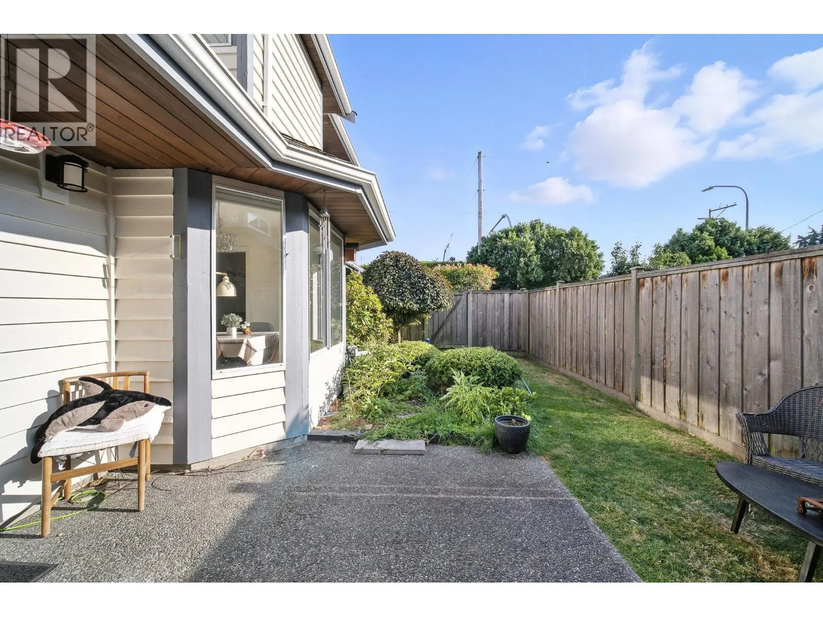 1 4411 WILLIAMS ROAD