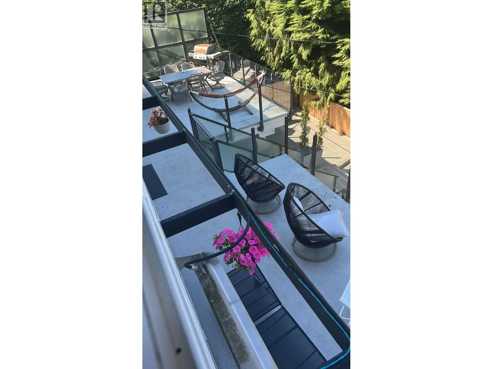 6446 MARINE DRIVE