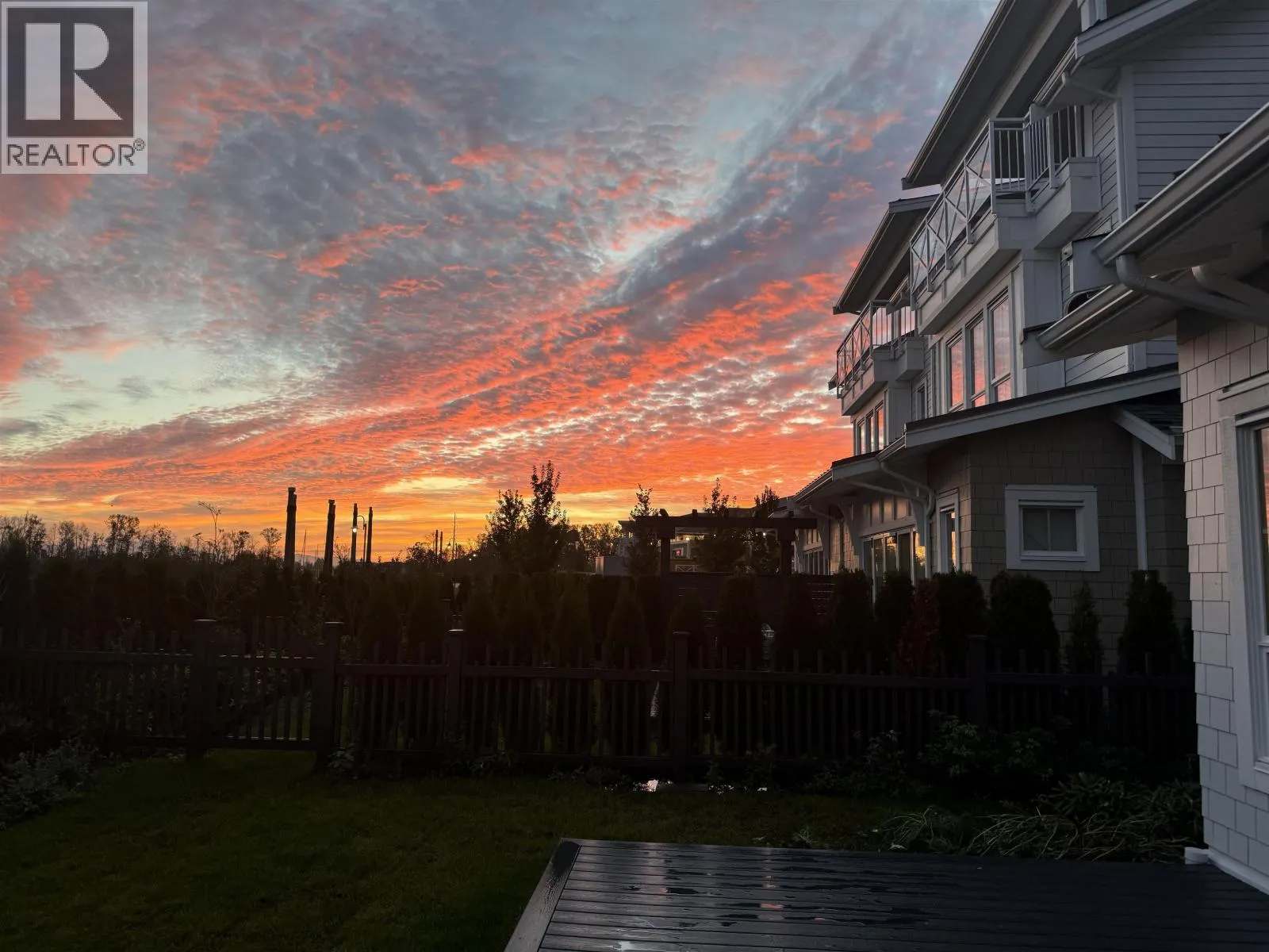100 5311 ADMIRAL WAY