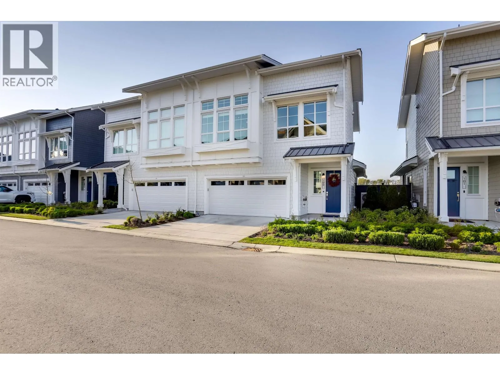 100 5311 ADMIRAL WAY