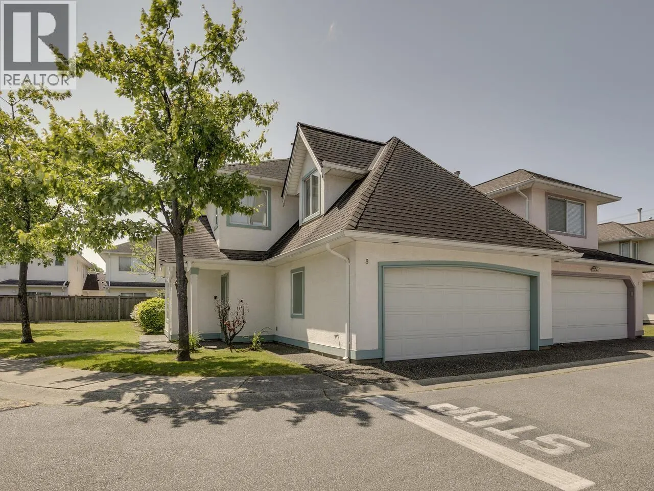 8 10000 FISHER GATE