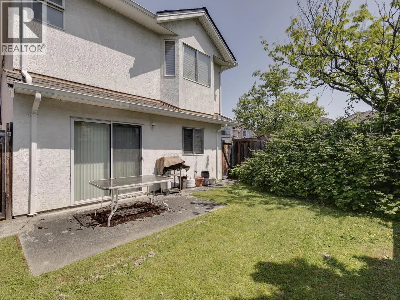 8 10000 FISHER GATE