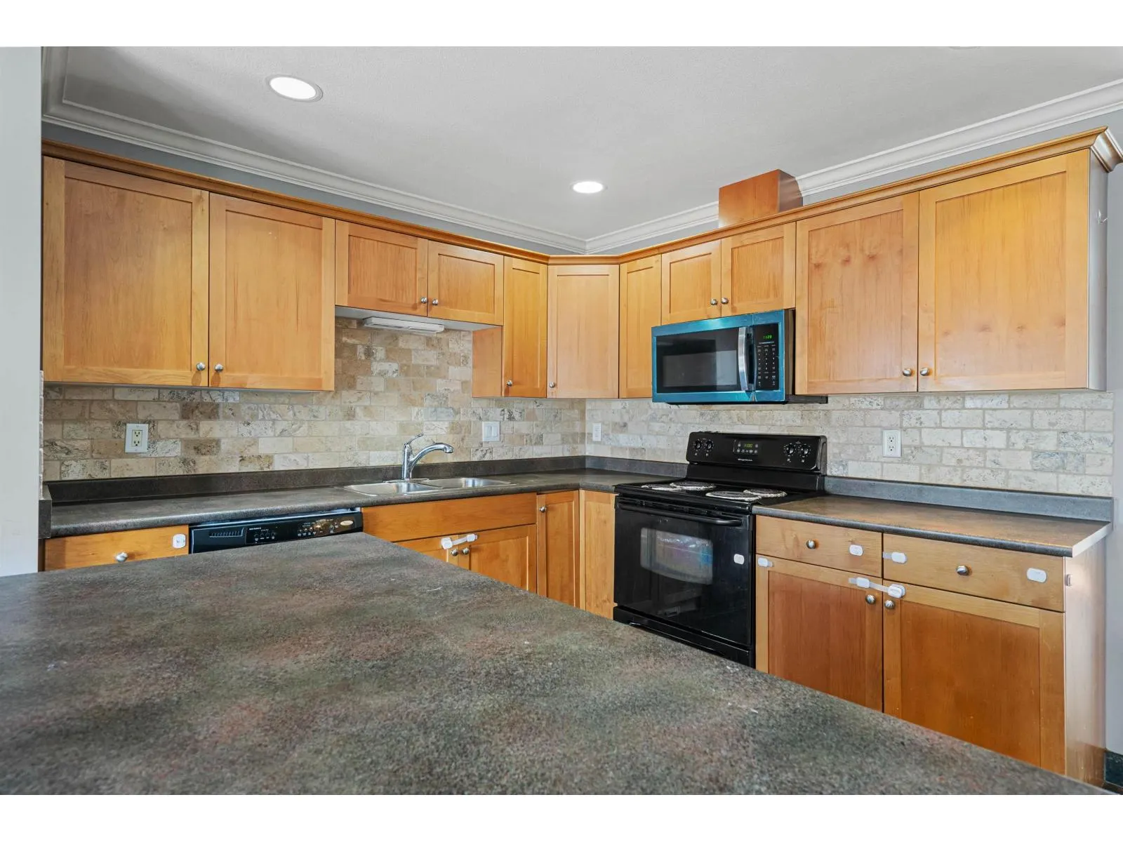 7 5900 JINKERSON ROAD|Promontory