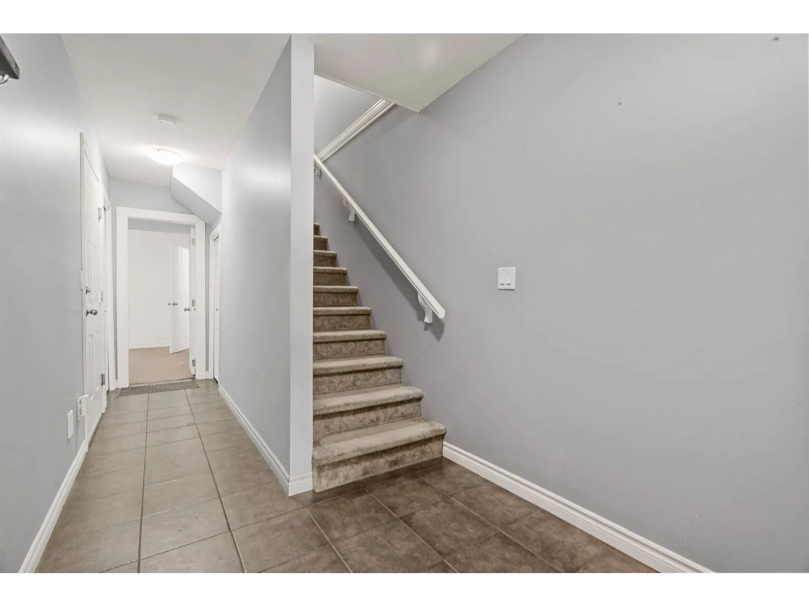 7 5900 JINKERSON ROAD|Promontory