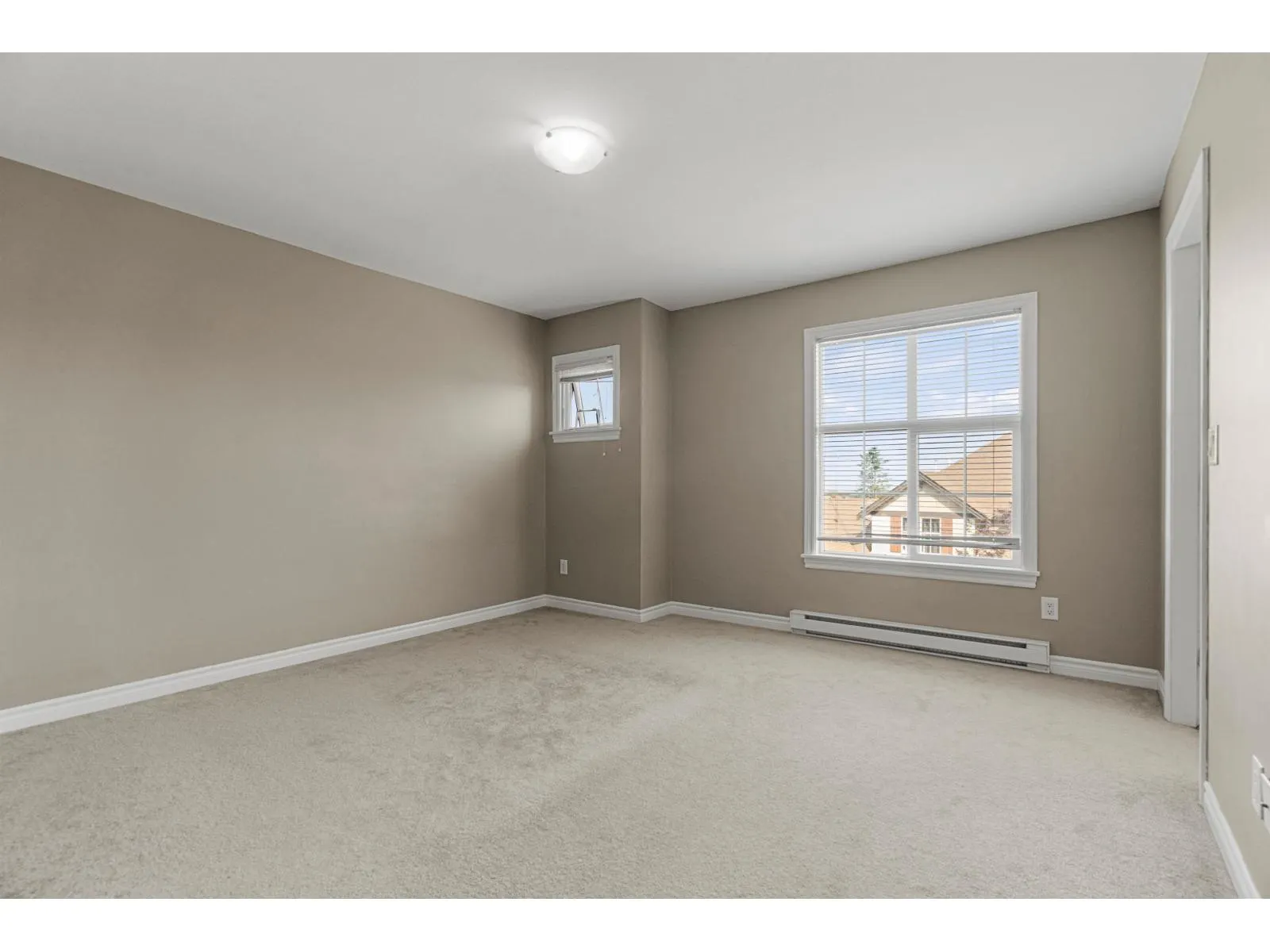 7 5900 JINKERSON ROAD|Promontory