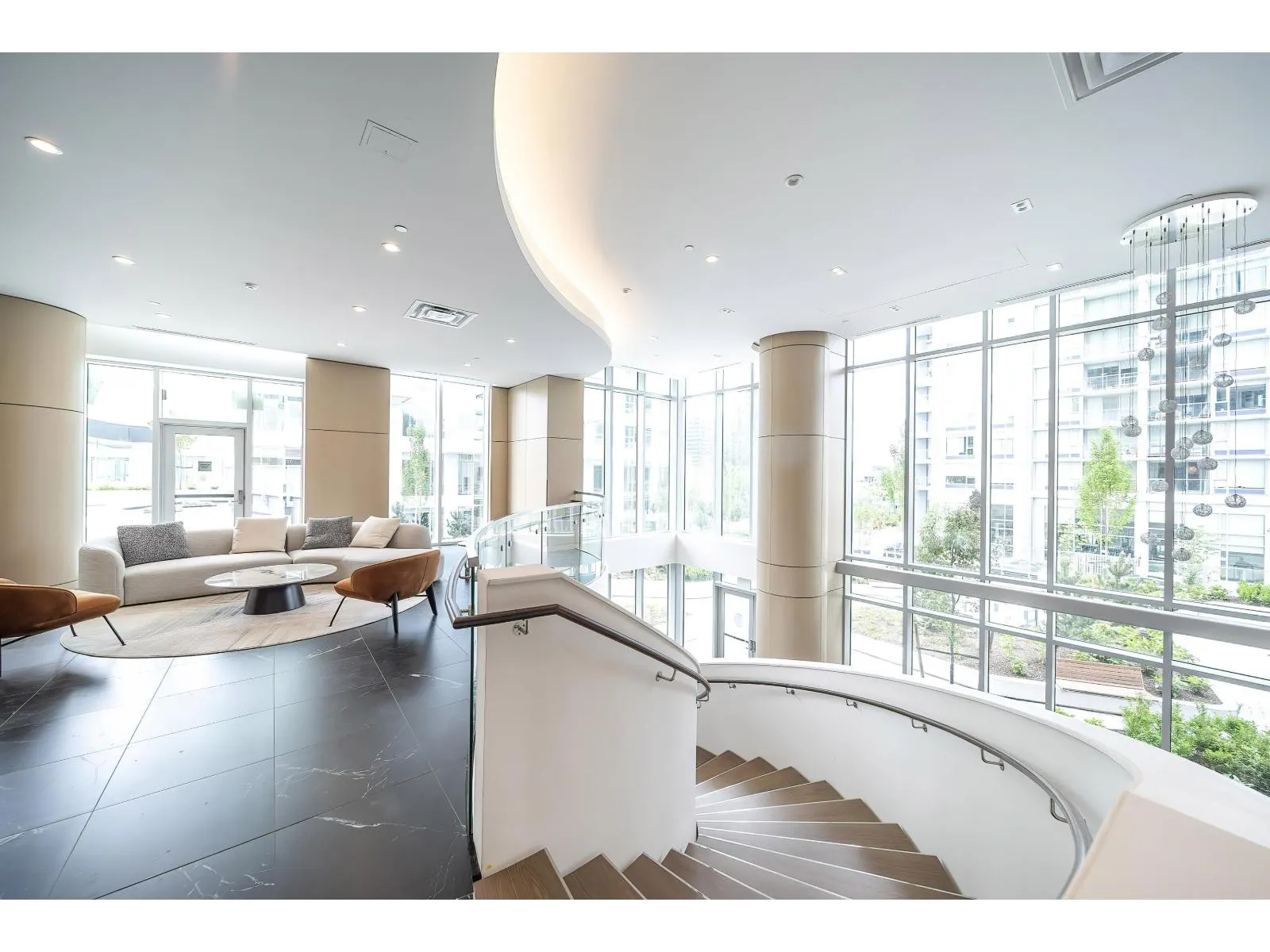 1606 13778 100 AVENUE
