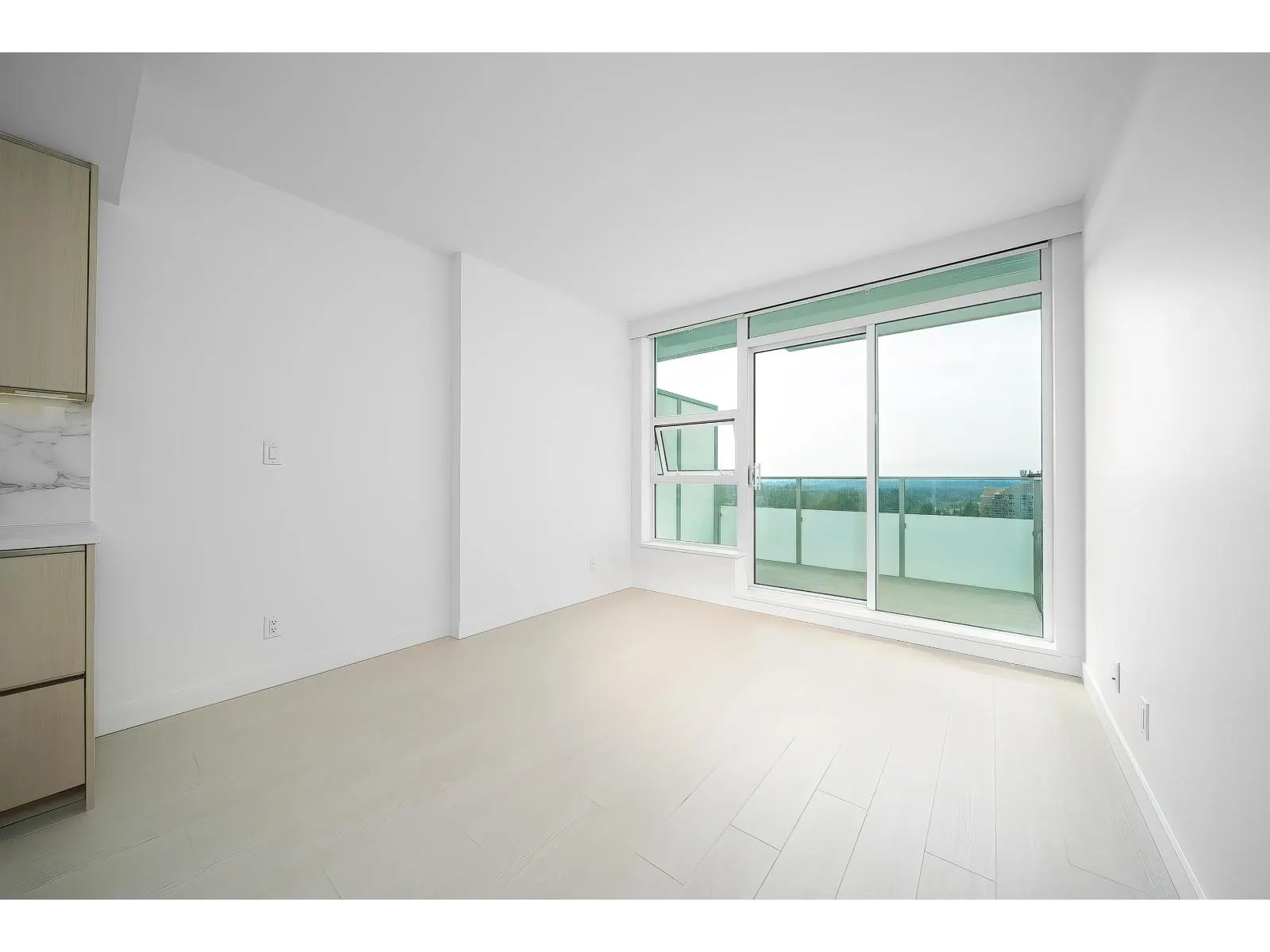 1606 13778 100 AVENUE