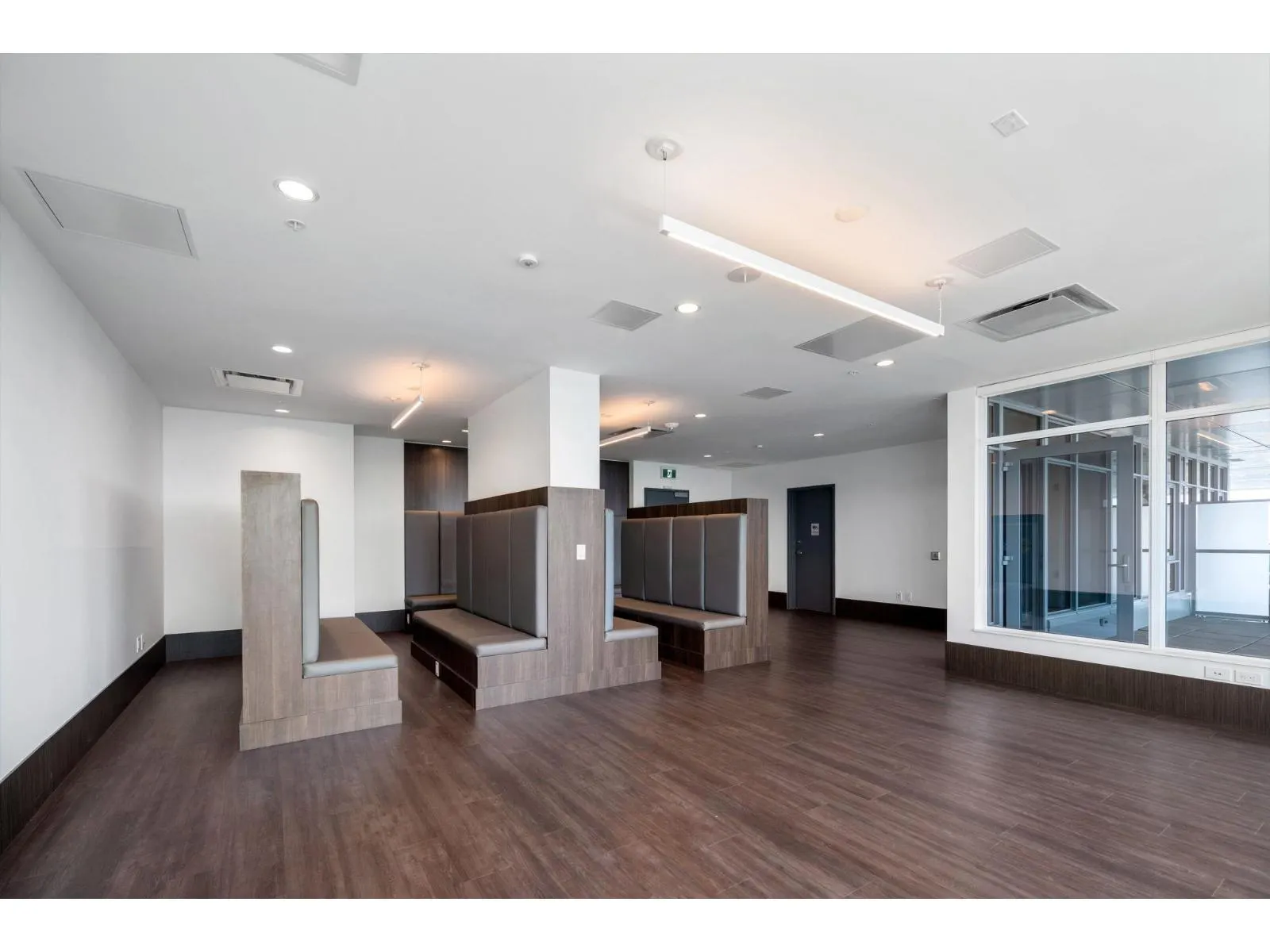 4305 13350 CENTRAL AVENUE