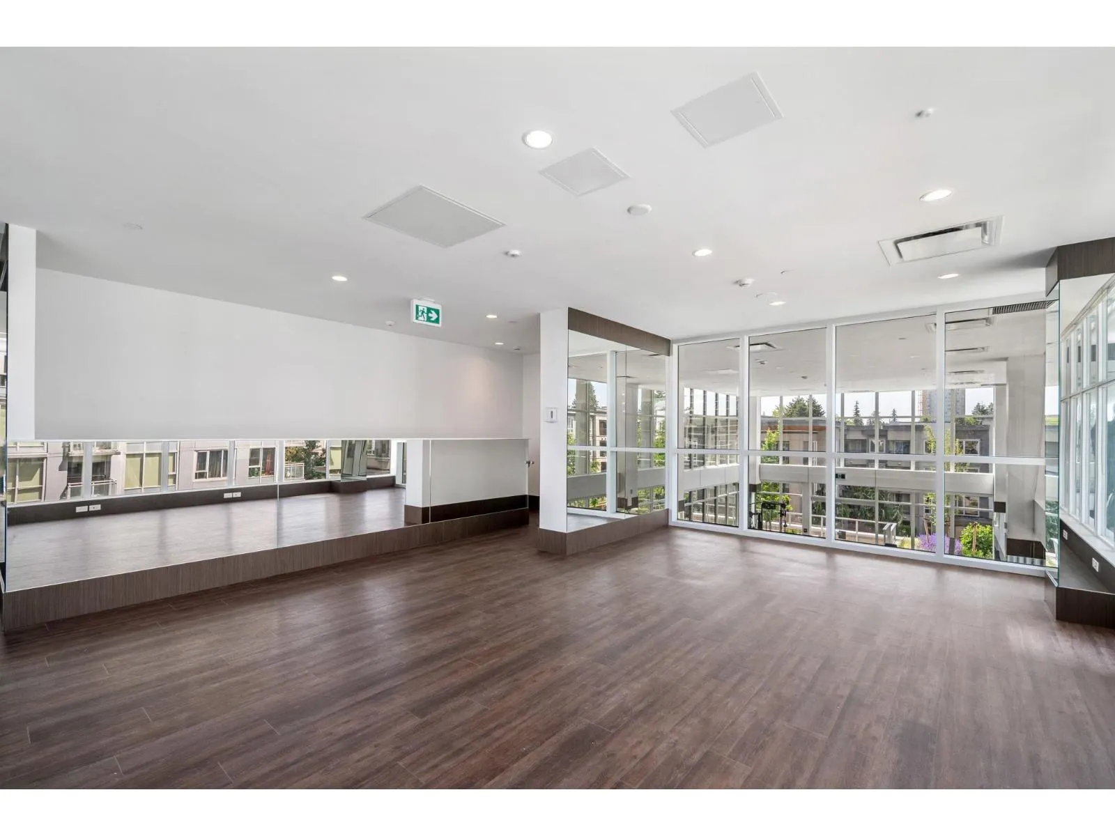 4305 13350 CENTRAL AVENUE
