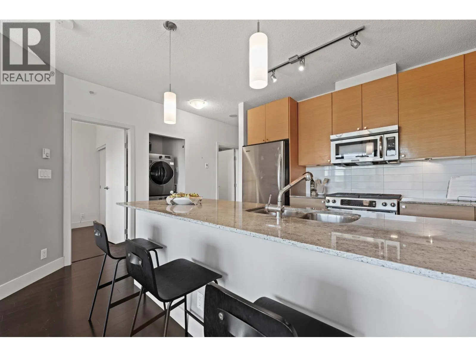 905 110 BREW STREET