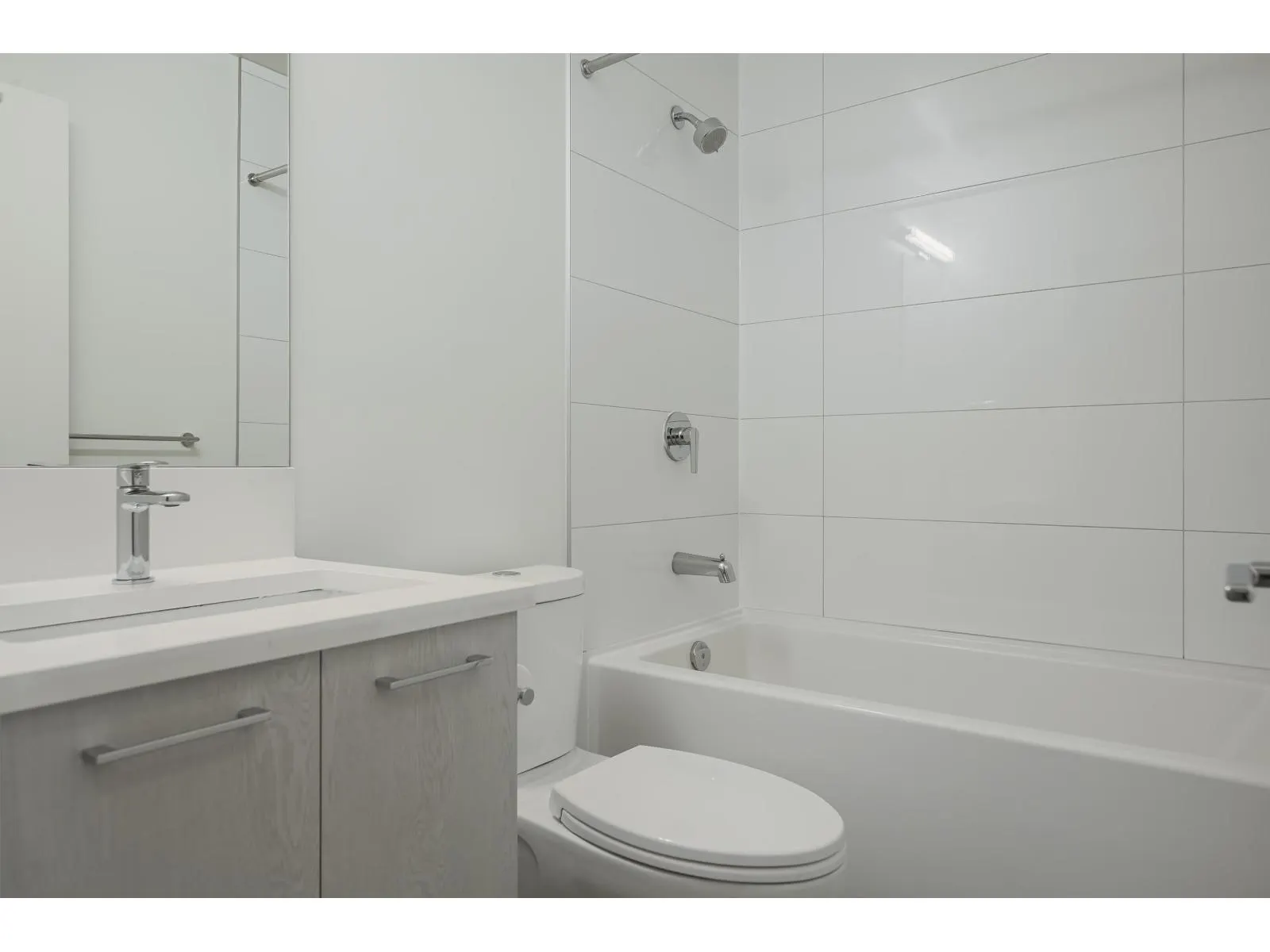 207 10777 138 STREET