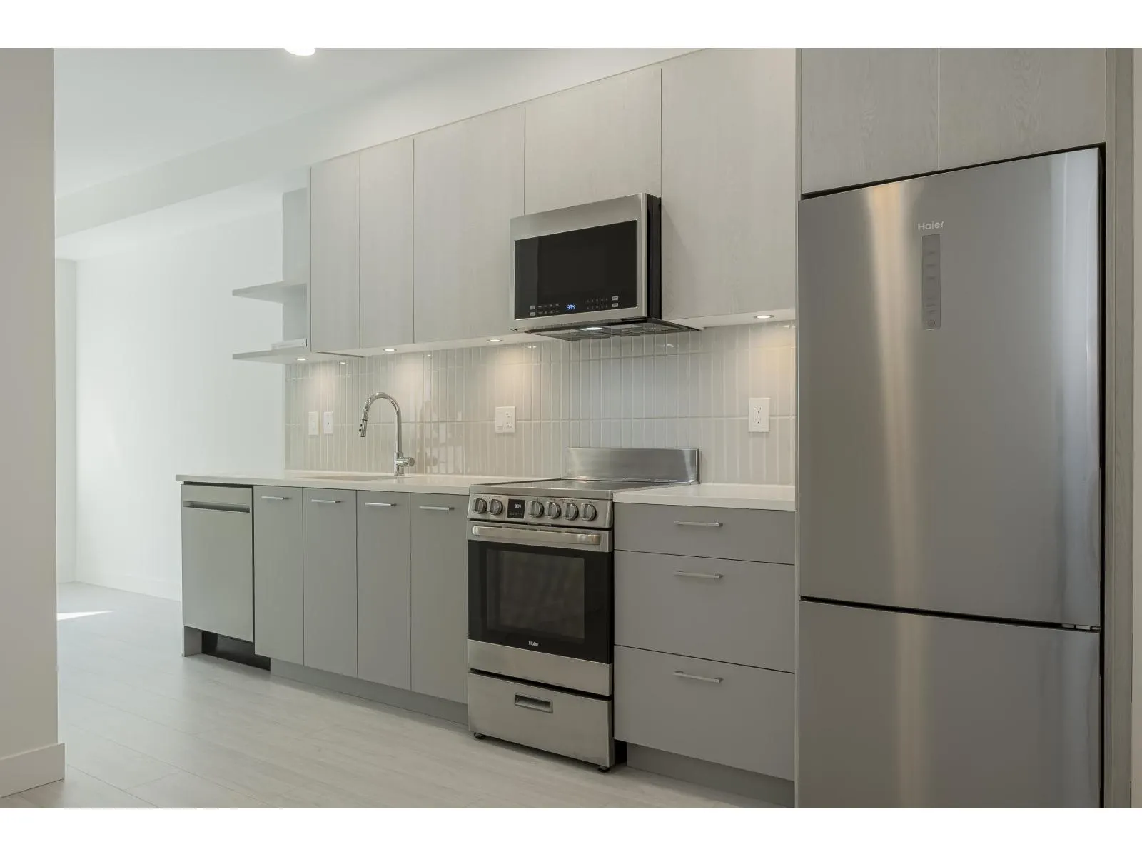 207 10777 138 STREET