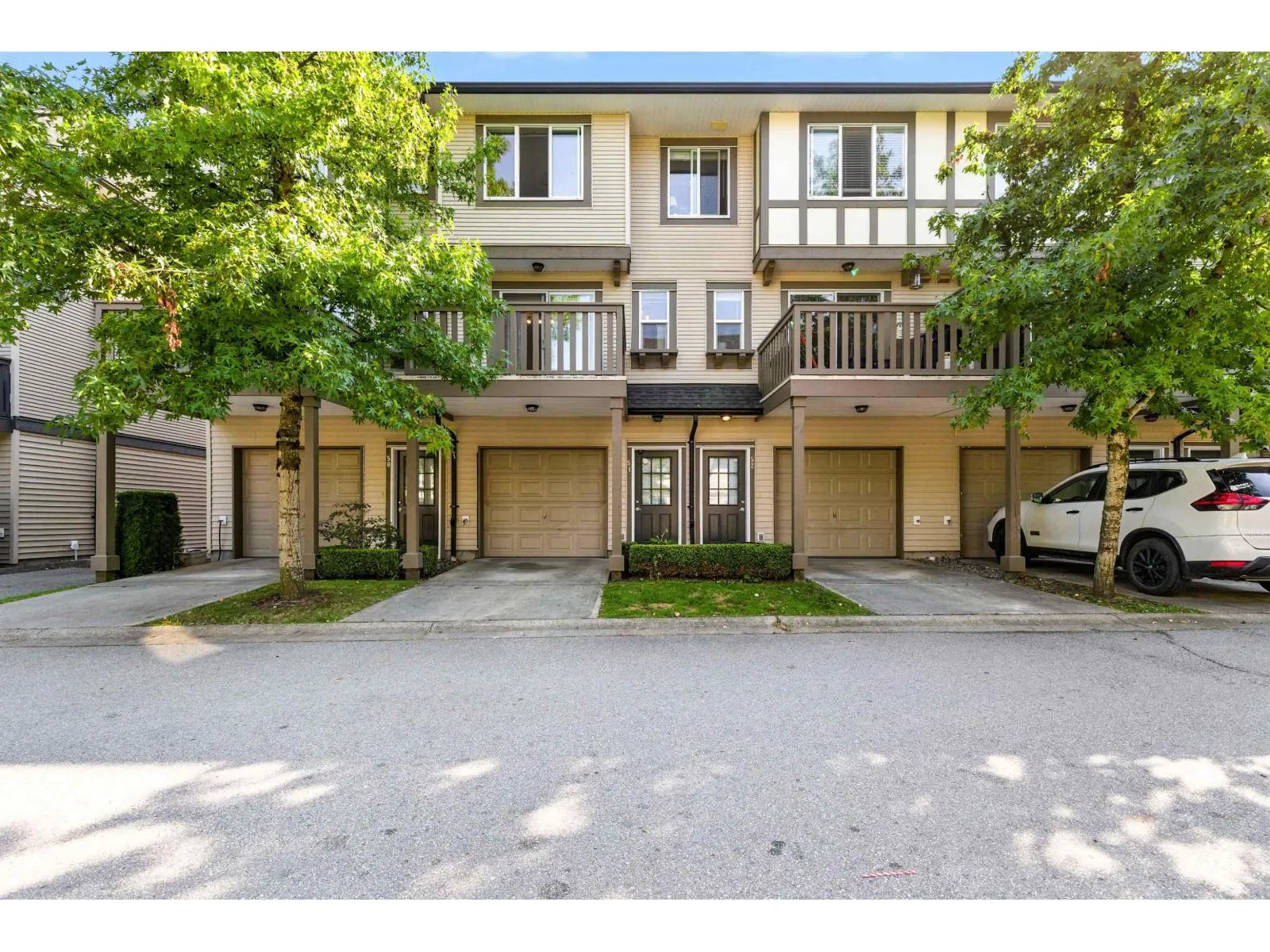 51 20875 80 AVENUE