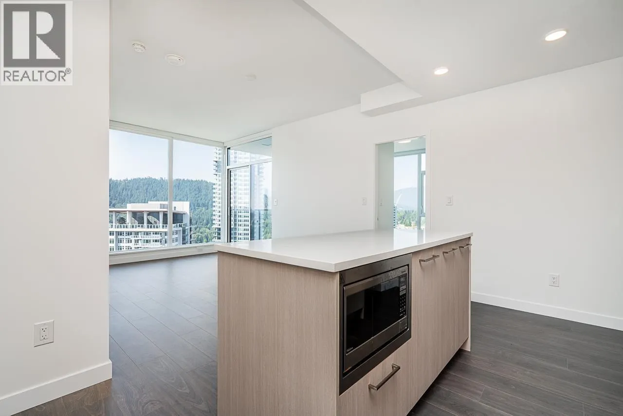 2301 518 CLARKE ROAD