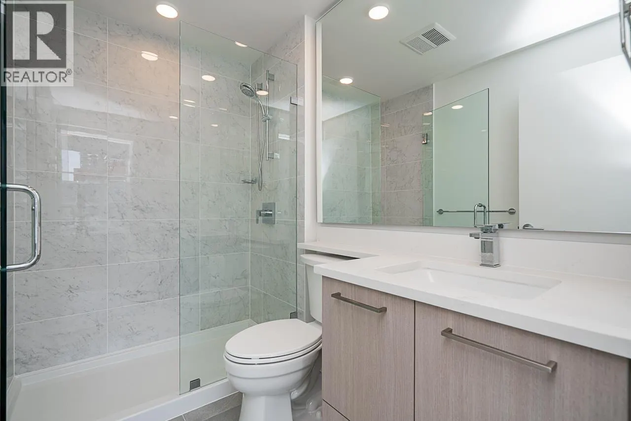 2301 518 CLARKE ROAD