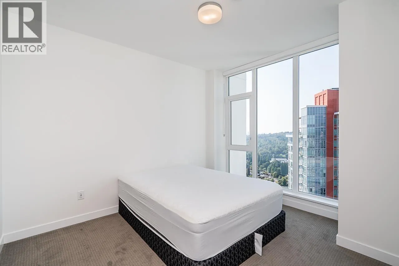 2301 518 CLARKE ROAD