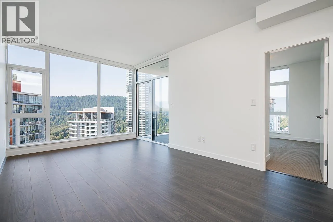 2301 518 CLARKE ROAD