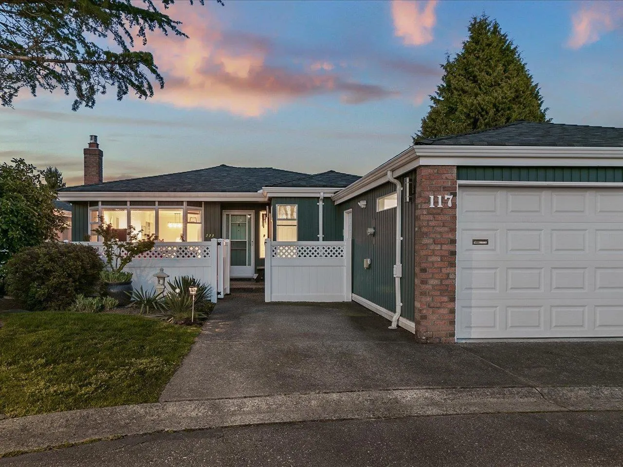 117 14271 18A AVENUE