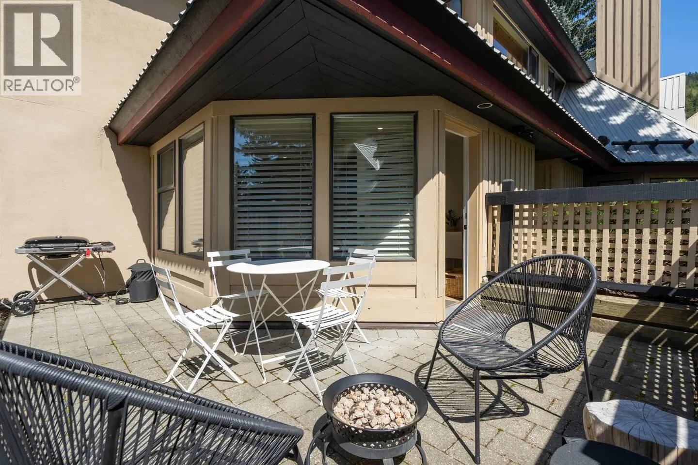 14 4637 BLACKCOMB WAY
