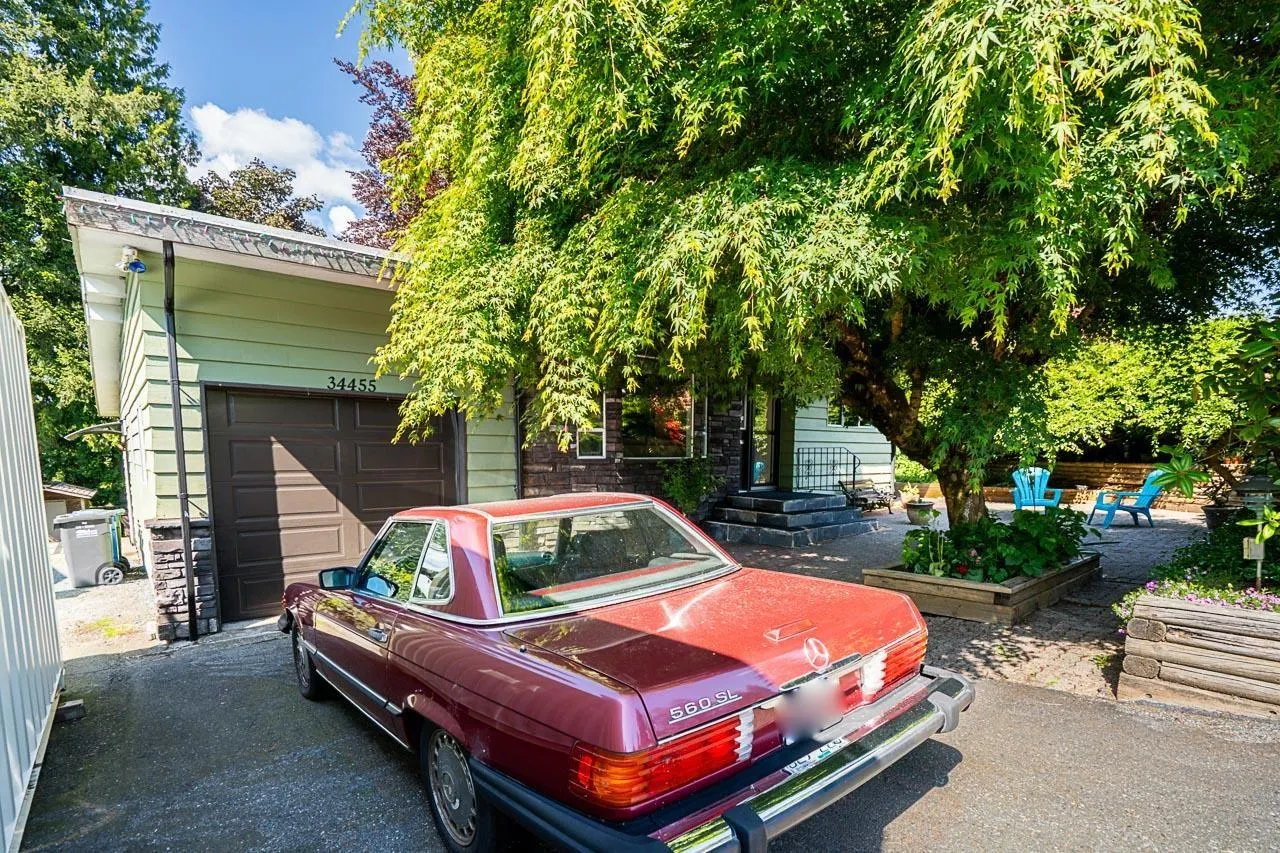 34455 ETON CRESCENT