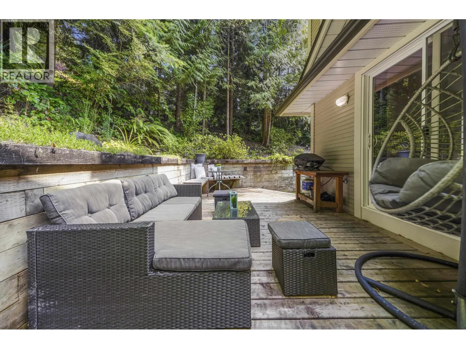 135 101 PARKSIDE DRIVE