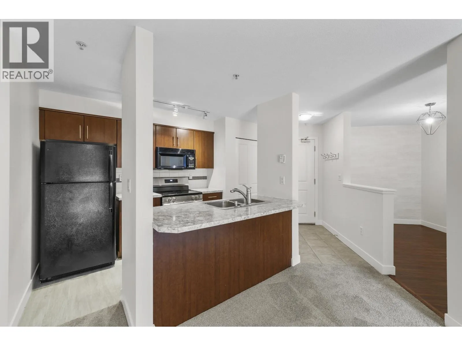 111 12248 224 STREET