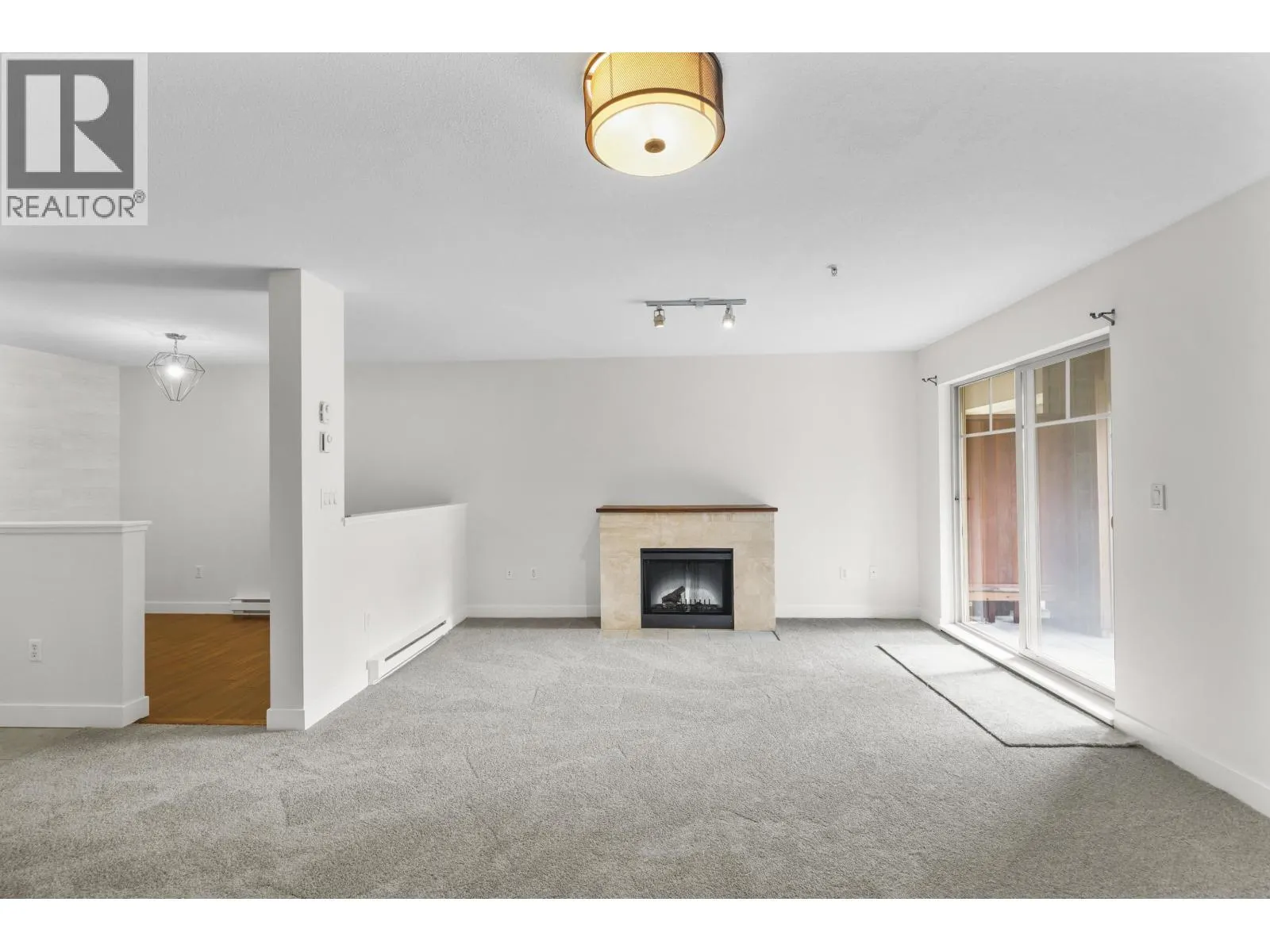 111 12248 224 STREET