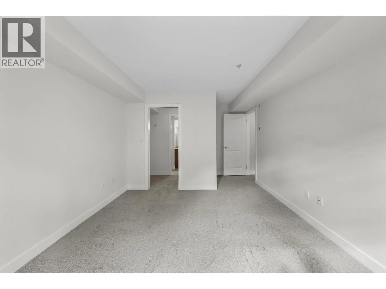 111 12248 224 STREET