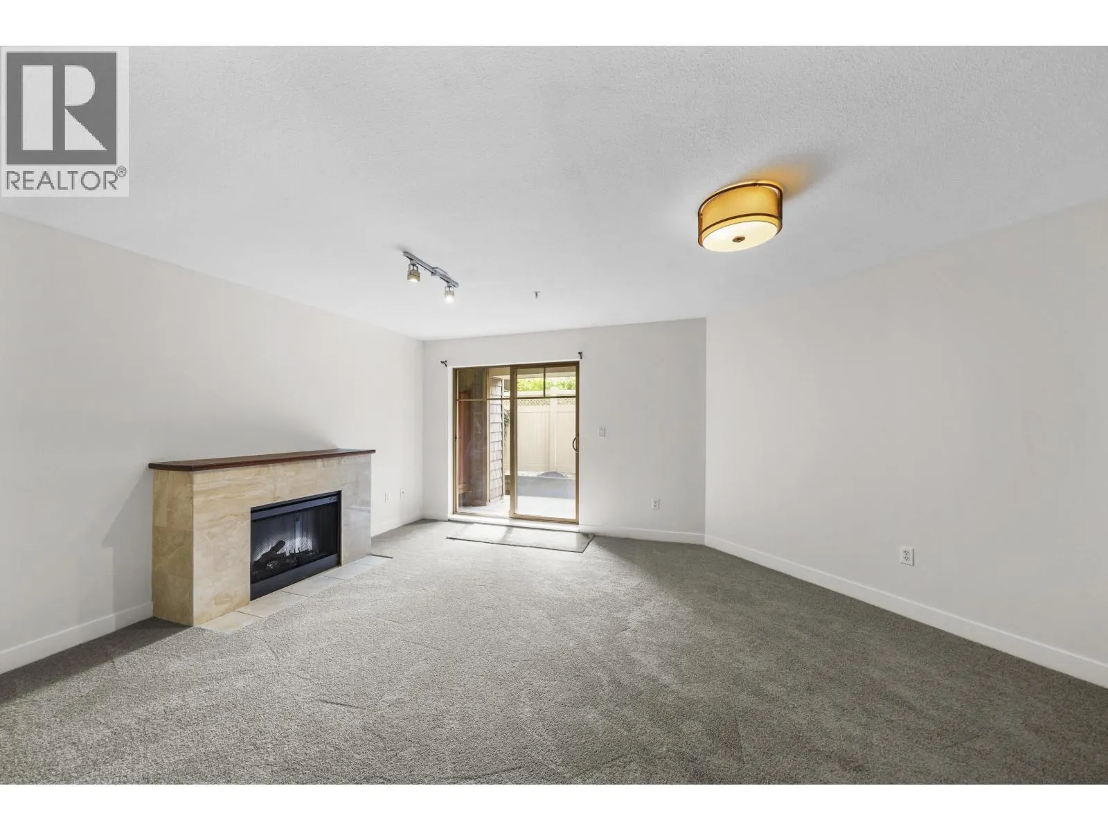 111 12248 224 STREET