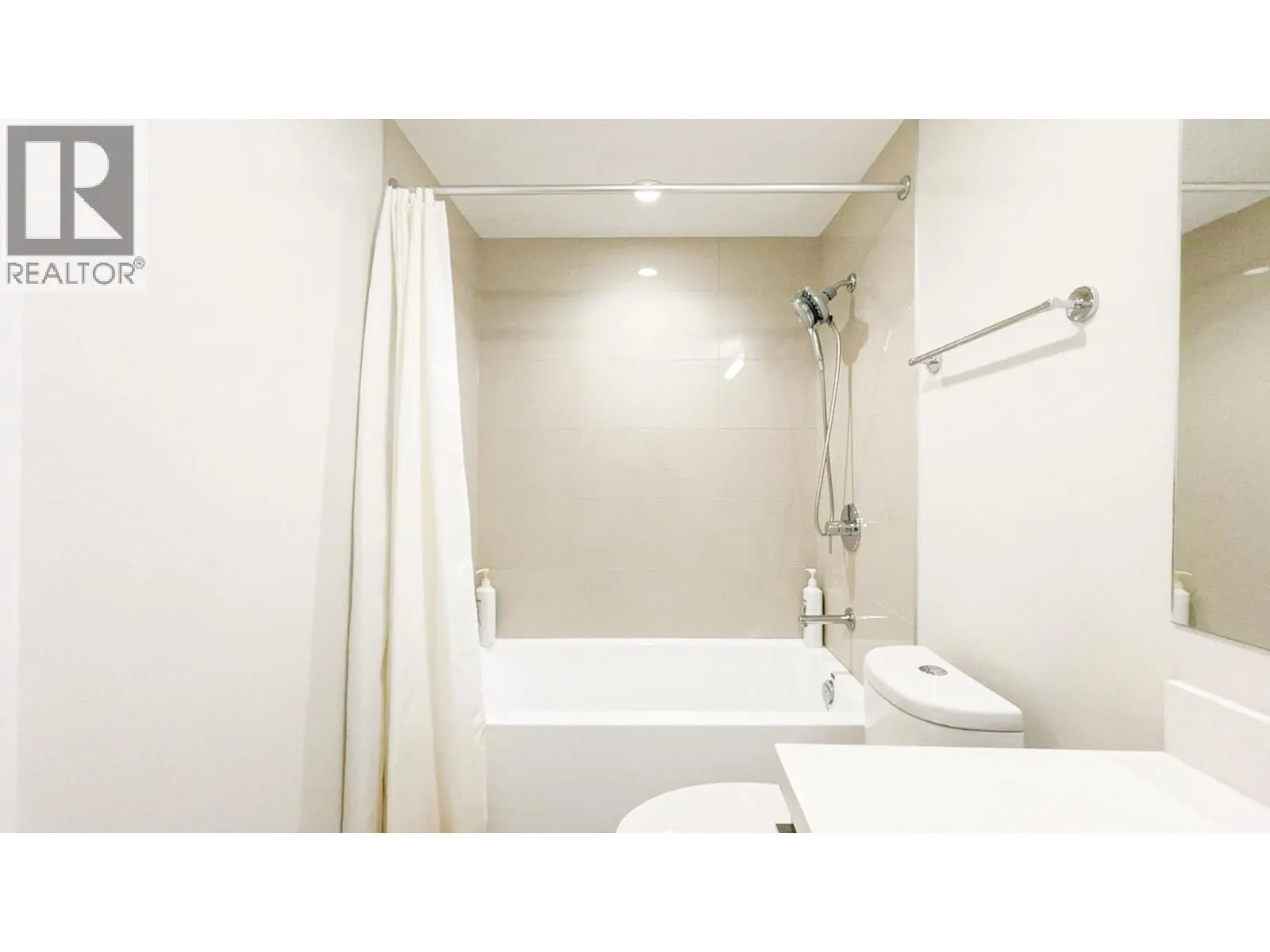 313 10177 RIVER DRIVE