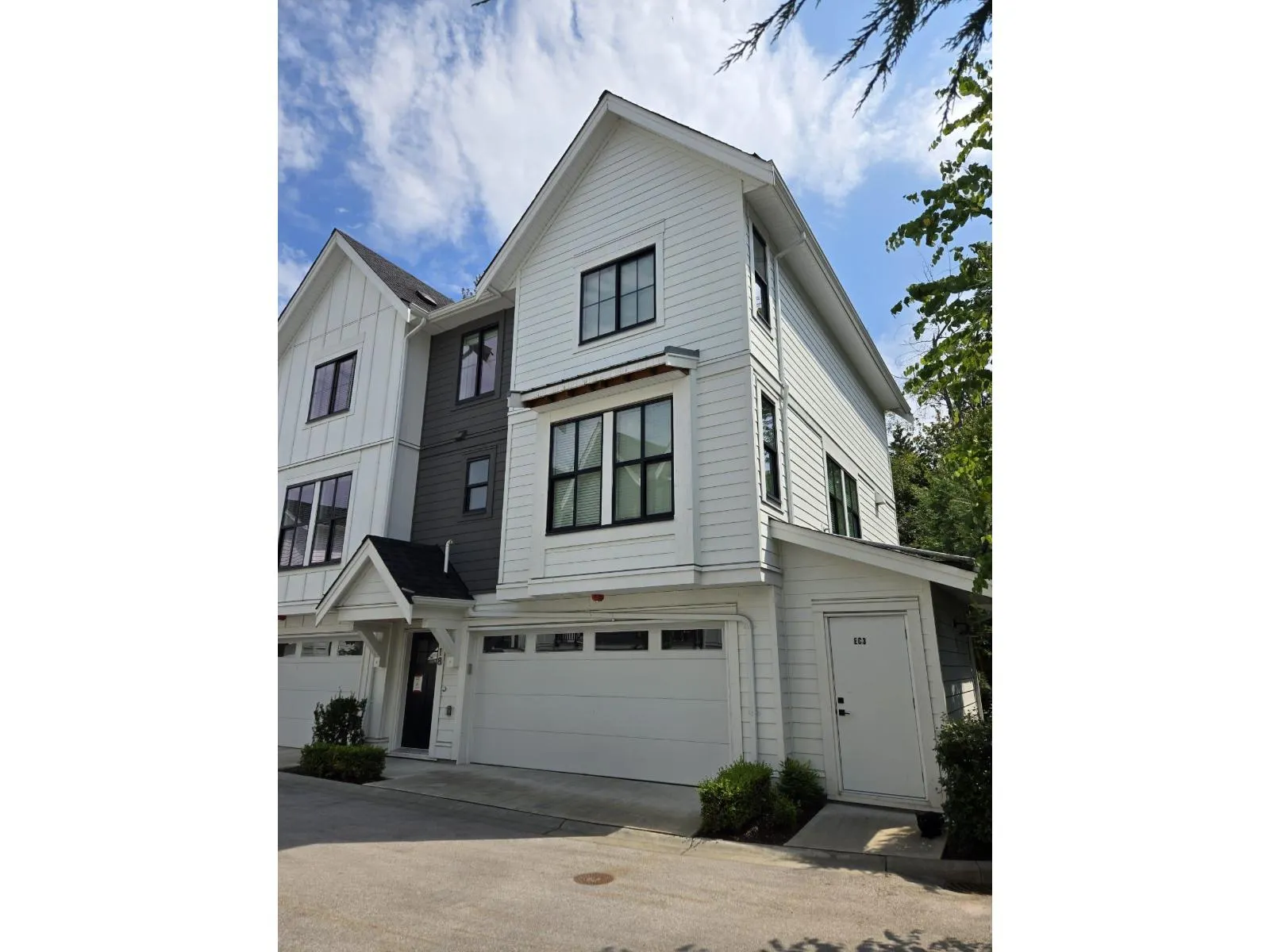 18 8450 204 STREET