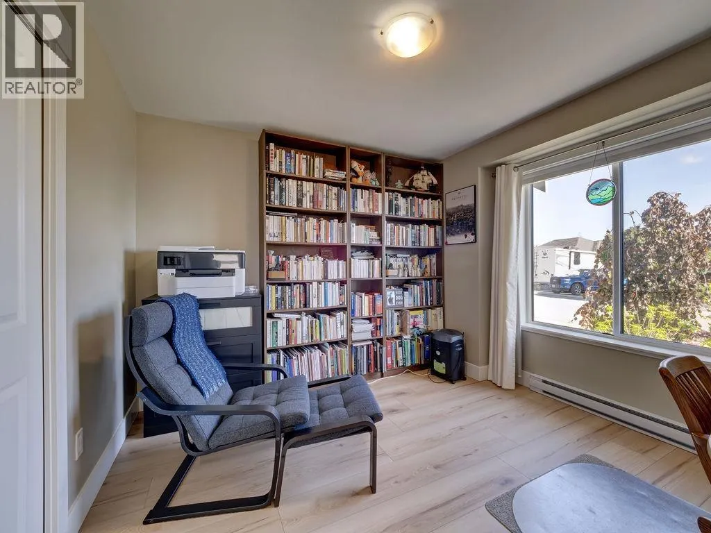 5537 PEREGRINE CRESCENT
