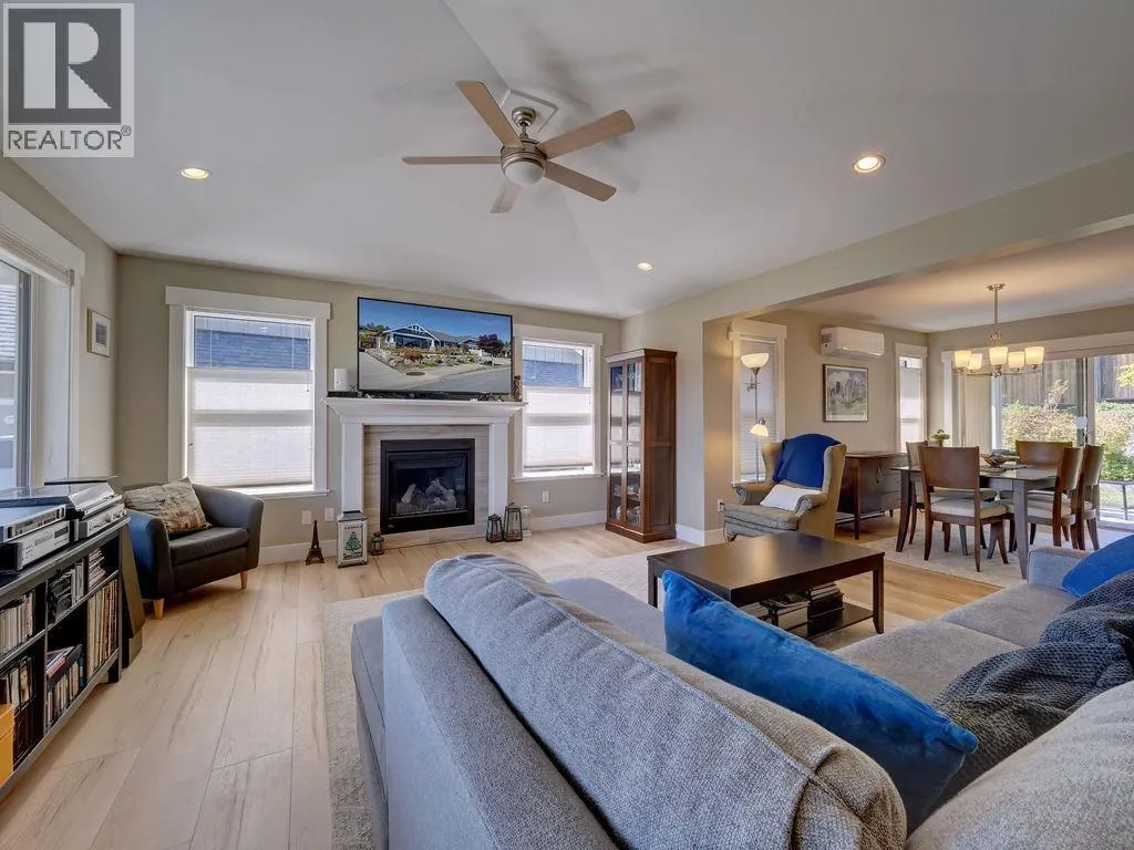 5537 PEREGRINE CRESCENT