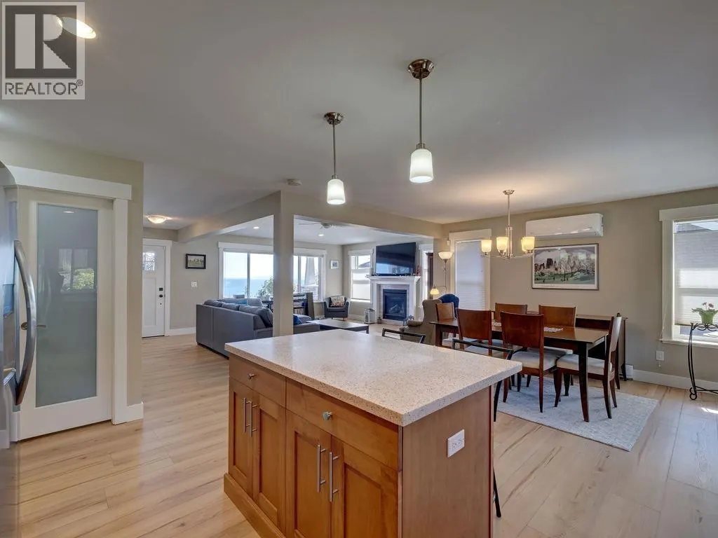 5537 PEREGRINE CRESCENT