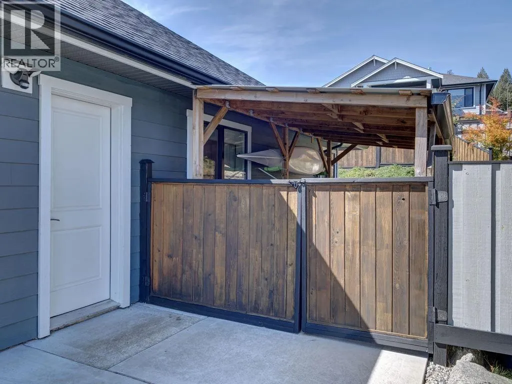 5537 PEREGRINE CRESCENT
