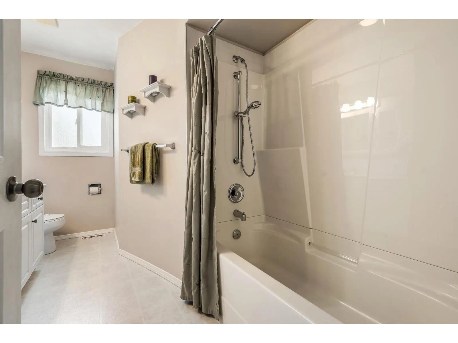 10338 MCSWEEN ROAD|Fairfield Island