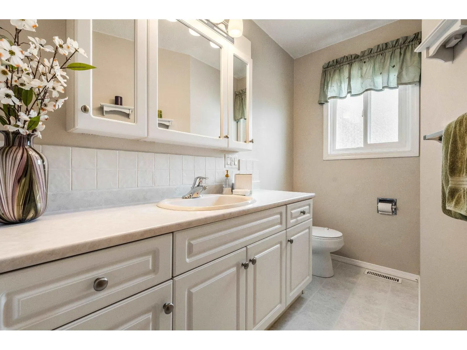 10338 MCSWEEN ROAD|Fairfield Island